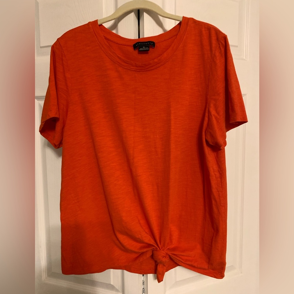 Sanctuary Tie Front T-shirt, XL, Orange / Red Color, Great Condition